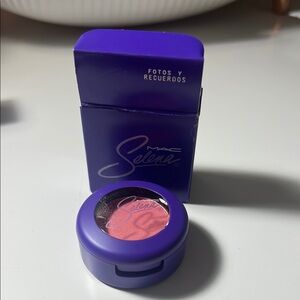 MAC Cosmetics Pink Eyeshadow Compact